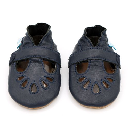 Dotty Fish Baby- und Kleinkindschuhe mit weicher Sohle aus marineblauem Leder mit T-Bar.