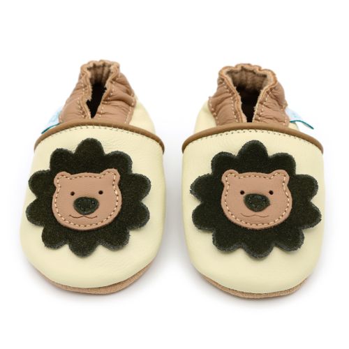 Dotty Fish cream leather baby shoes with lion motif 