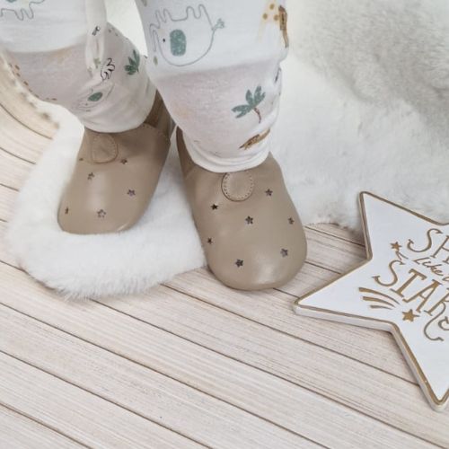 Mokka-Sterne Schuhe mit Gummisohle