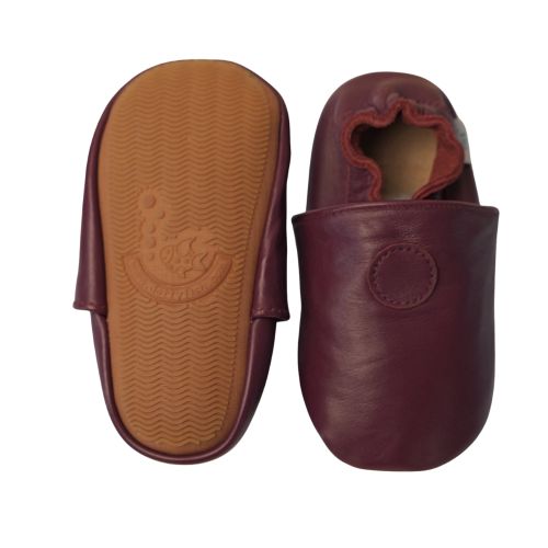 Schlichte traubenfarbe Schuhe mit Gummisohle