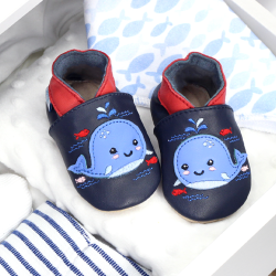 Spritzi der Walfisch Schuhe mit weicher Sohle