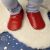 Schlichte rot Schuhe mit Gummisohle